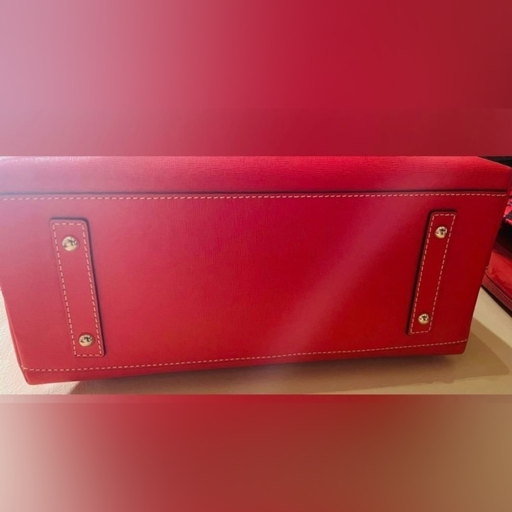 Dooney & Bourke Red Saffiano Leather Hobo NWT & Dust Bag - Picture 6 of 12
